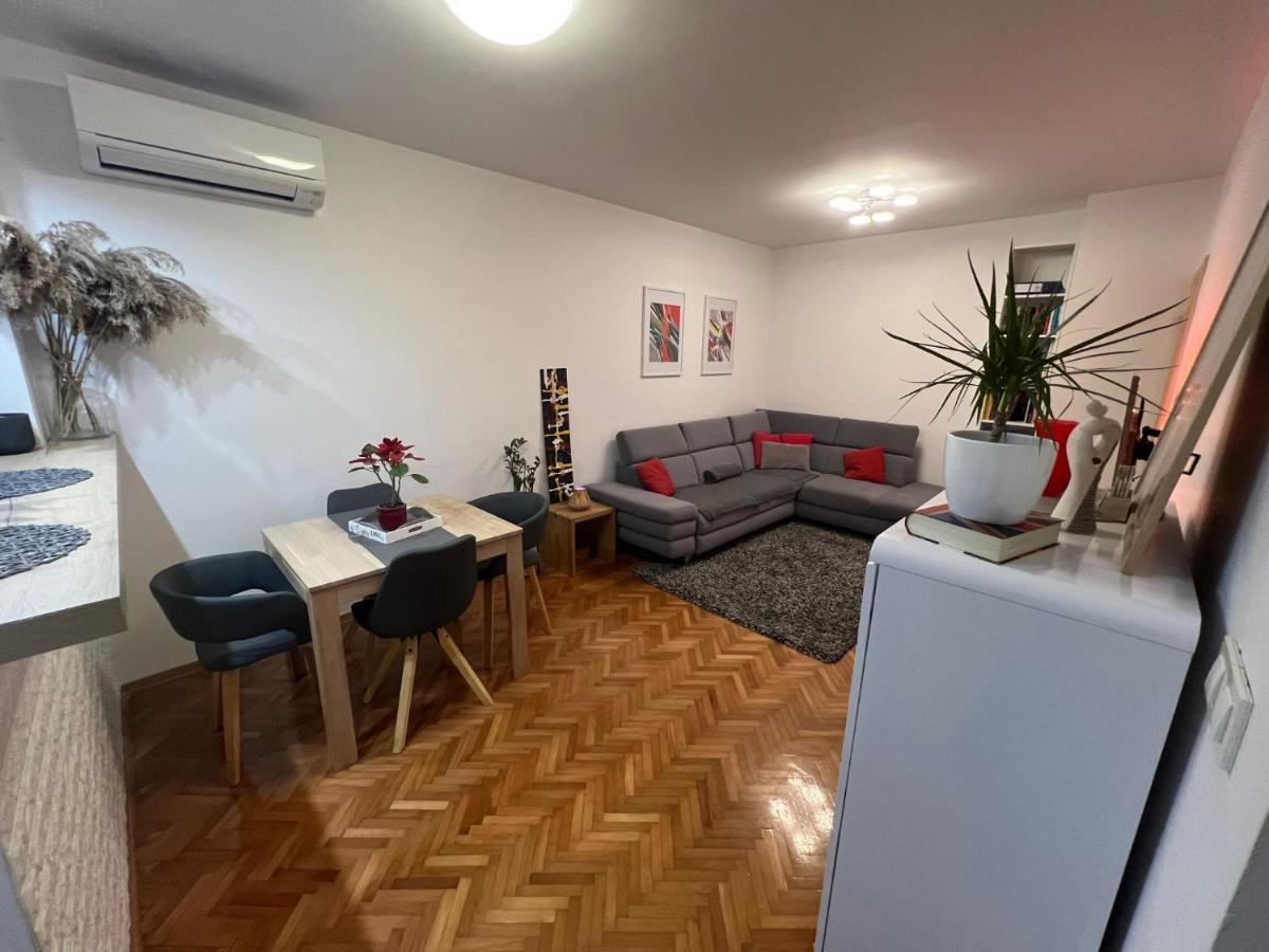 Mm Split Apartment - 5 Min By Car To The Beach & City Center - Free Public Parking Extérieur photo