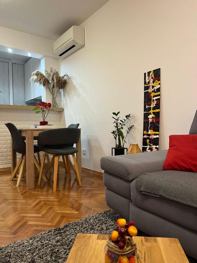 Mm Split Apartment - 5 Min By Car To The Beach & City Center - Free Public Parking Extérieur photo