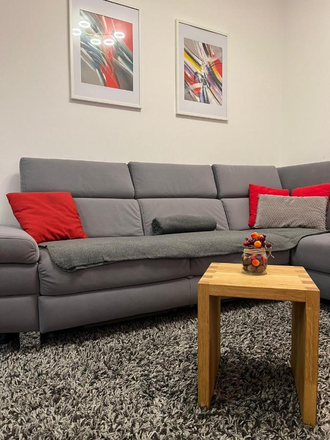 Mm Split Apartment - 5 Min By Car To The Beach & City Center - Free Public Parking Extérieur photo